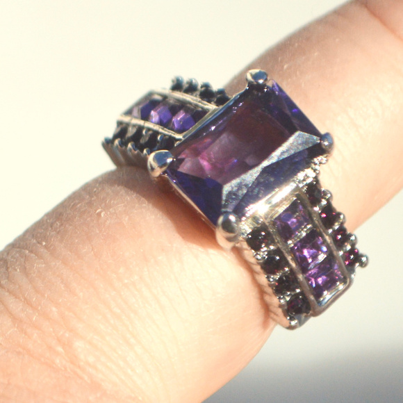 Purple Amethyst White Gold Fill 18k Ring Cocktail size 8 Dinner Lab Created Gift - Picture 6 of 7